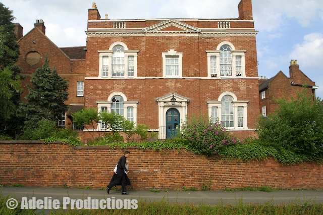 <b>Darwin House, Lichfield, England</b><br/>&ldquo;A minister, about to be ordained and perhaps a little late, hurried past Erasmus&rsquo;s house...like a child on the way to school running past a house where he suspected he may be tormented.&rdquo;