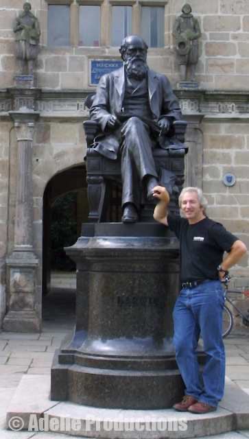 <b>LSD and Darwin, Shrewsbury Library</b><br/>&ldquo;Apart from a statue of Darwin in its forecourt...there was really nothing to indicate that greatness had slept and studied books in what was now a library...&rdquo;